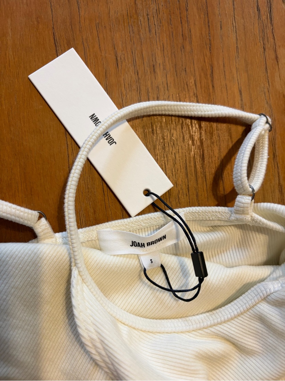 Joah Brown Strappy Scoop Tank - Picture 7 of 8
